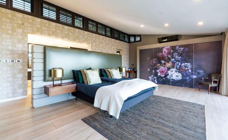 5 Bedroom Property for Sale in Bishopscourt Western Cape